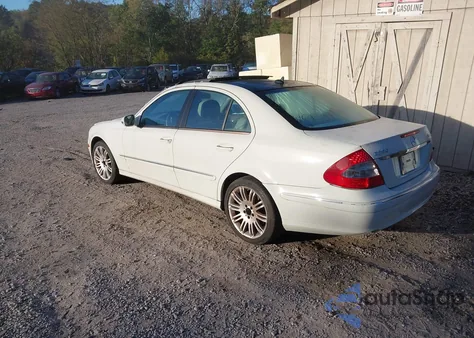 2008 Mercedes-Benz E 350 4Matic из США, поврежденный, VIN WDBUF87X78B330458